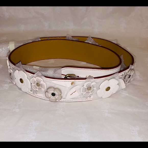 Coach Handbags - Coach Tea Rose Novelty Bag Strap White New